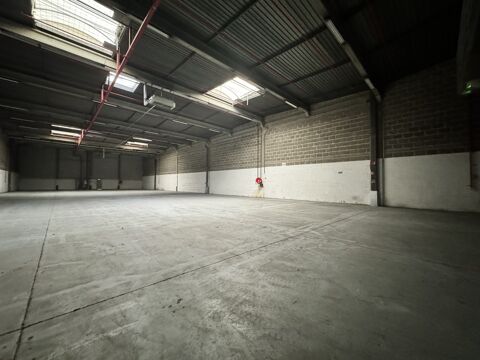 Locaux d'activit&eacute; - A LOUER - 6&nbsp;795 m&sup2; divisibles &agrave; partir de 1&nbsp;386 m&sup2; 42469 95220 Herblay