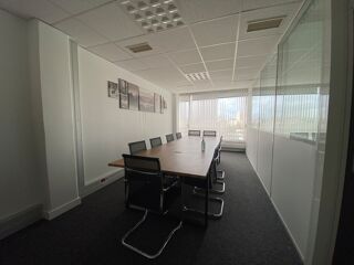   Bureaux - A LOUER - 156 m² non divisibles Rosny sous bois