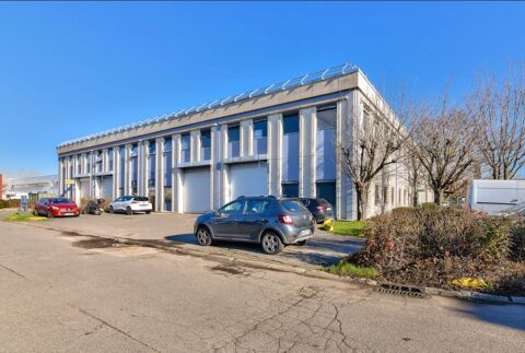   Locaux d'activité - A LOUER - 375 m² non divisibles 