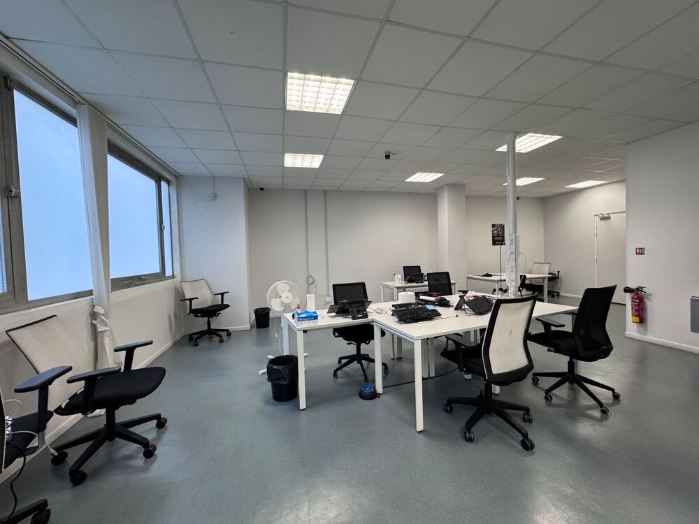   Bureaux - A VENDRE - 141 m² non divisibles Paris 13