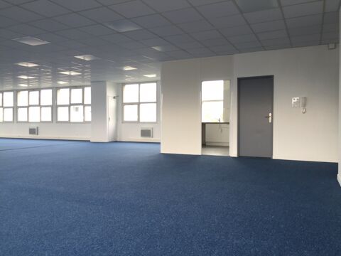 Bureaux - A LOUER - 255 m&sup2; non divisibles 2550 93100 Montreuil