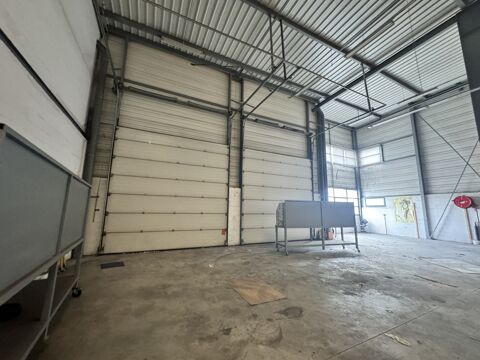 Locaux d'activit&eacute; - A LOUER - 559 m&sup2; non divisibles 8385 93400 Saint ouen