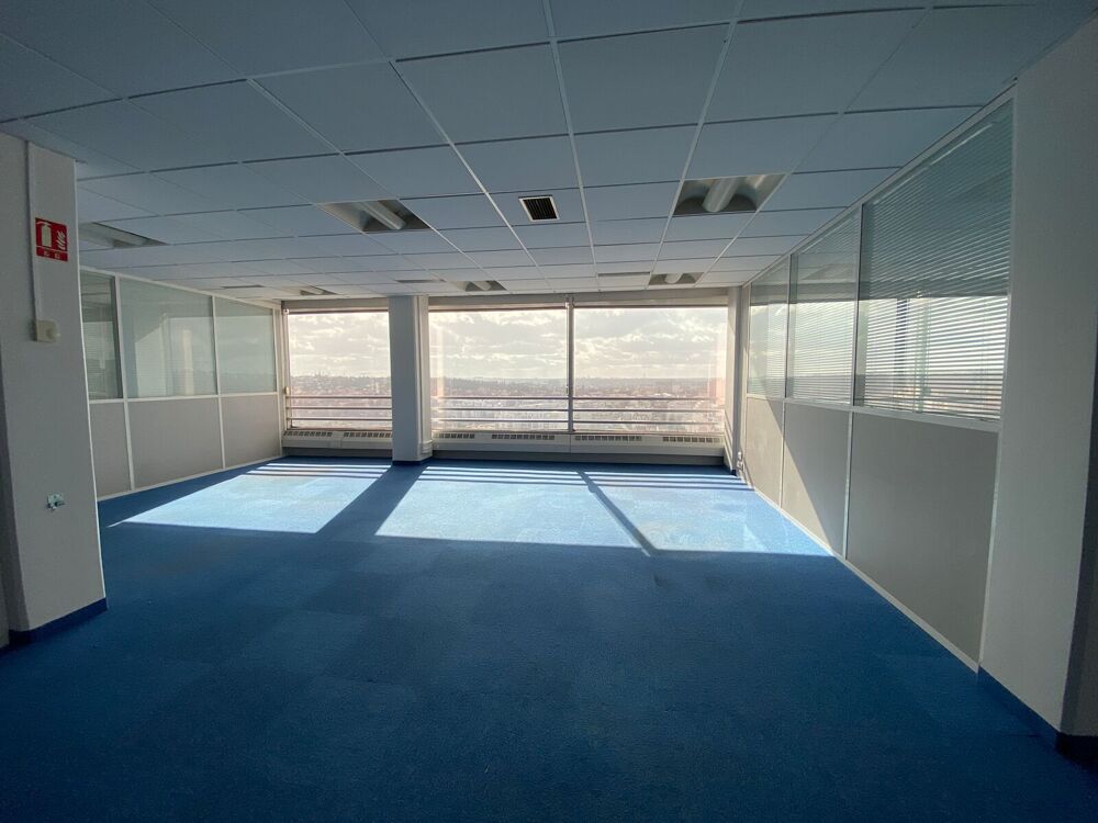   Bureaux - A LOUER - 349 m² non divisibles Rosny sous bois