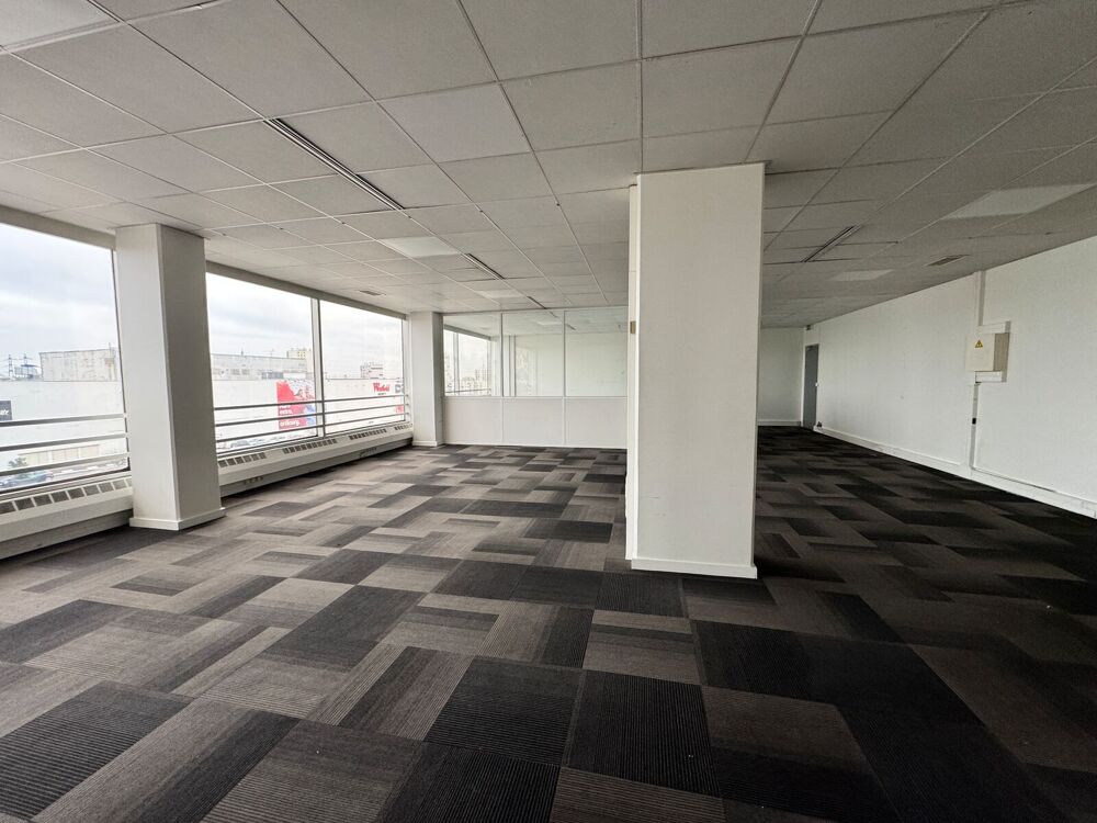   Bureaux - A LOUER - 156 m² non divisibles Rosny sous bois