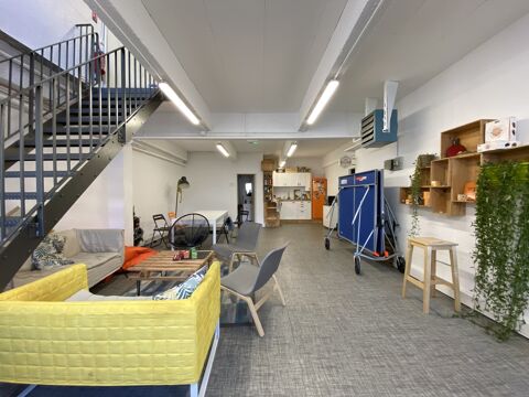   Bureaux - A LOUER - 175 m² non divisibles 