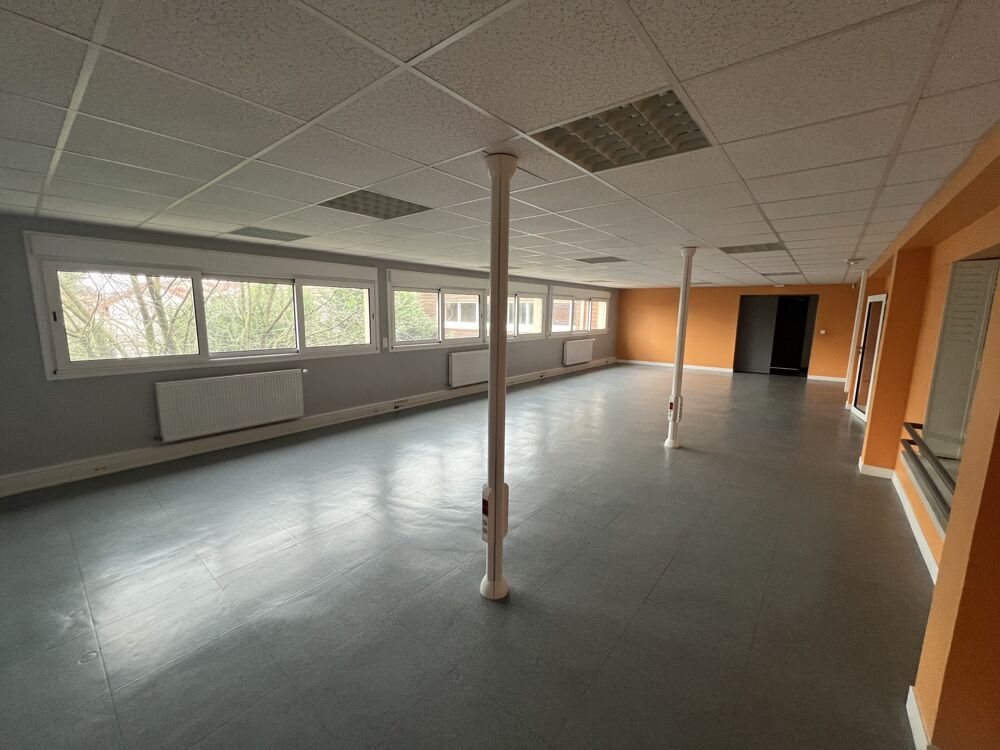   Bureaux - A LOUER - 262 m² non divisibles 