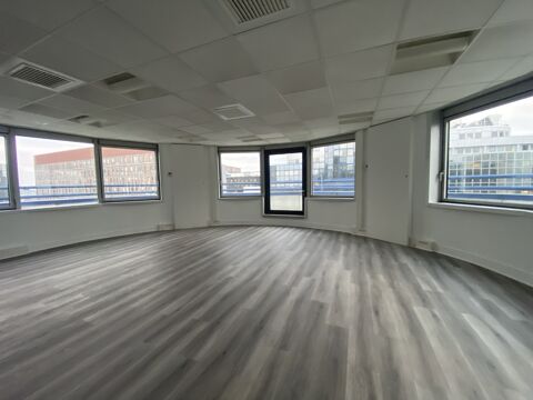 Bureaux - A LOUER - 3&nbsp;667 m&sup2; divisibles &agrave; partir de 200 m&sup2; 41254 93160 Noisy le grand