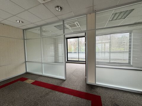 Bureaux - A LOUER - 806 m&sup2; non divisibles 9739 93110 Rosny sous bois