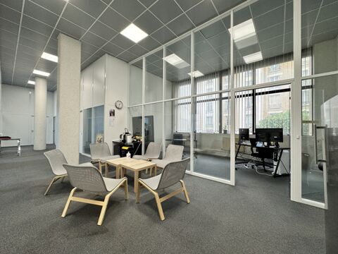   Bureaux - A LOUER - 120 m² non divisibles 