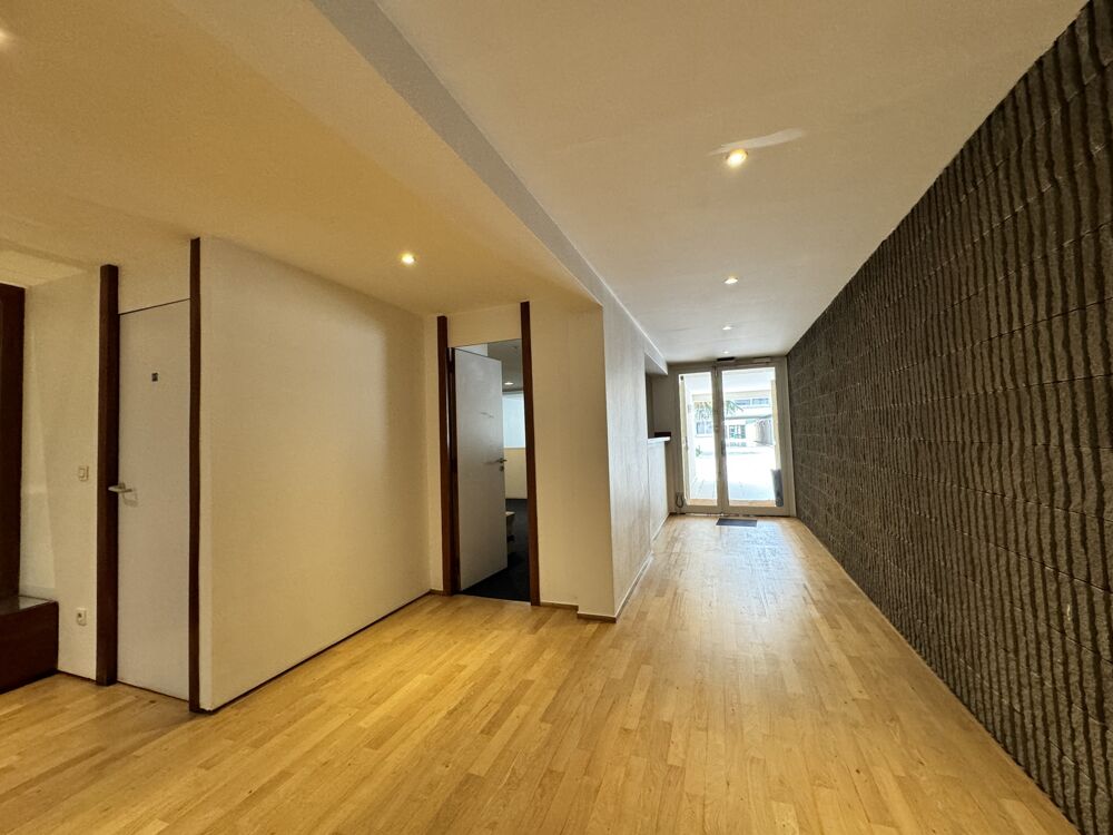   Bureaux - A VENDRE - 542 m² non divisibles Paris 17