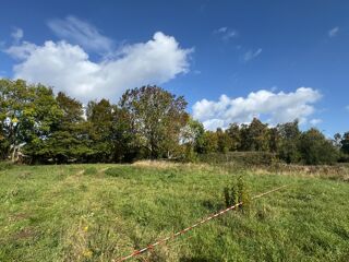  Terrain 571 m� Moncheaux