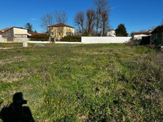  Terrain 370 m² Solaize