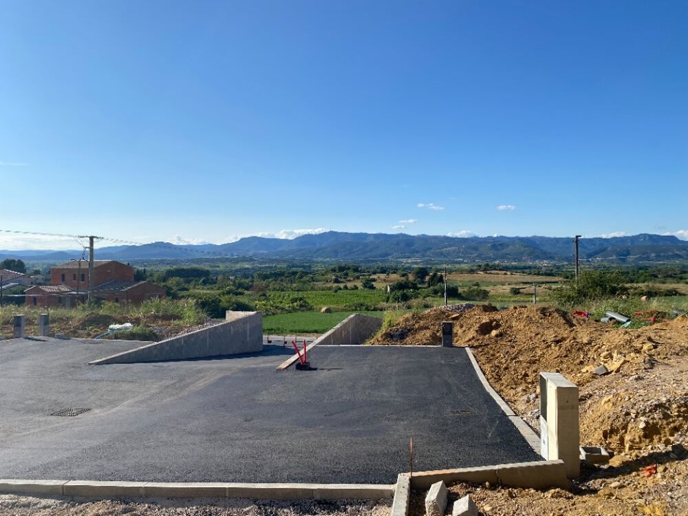 Maison Open de 100 m² proposée ici sur 200 m² de terrain....