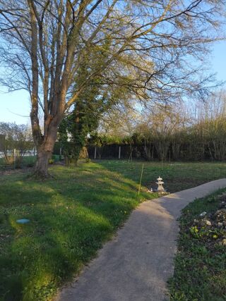  Terrain à vendre 571 m²