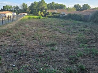  Terrain à vendre 750 m²