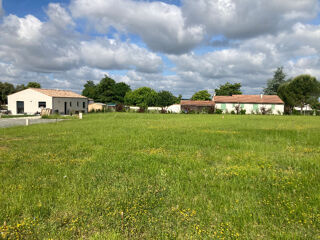  Terrain à vendre 633 m²