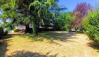  Terrain à vendre 741 m²