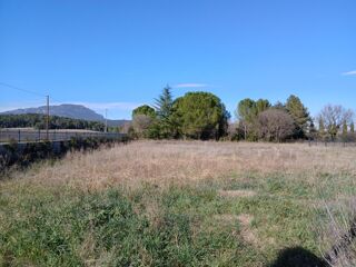  Terrain � vendre 700 m�