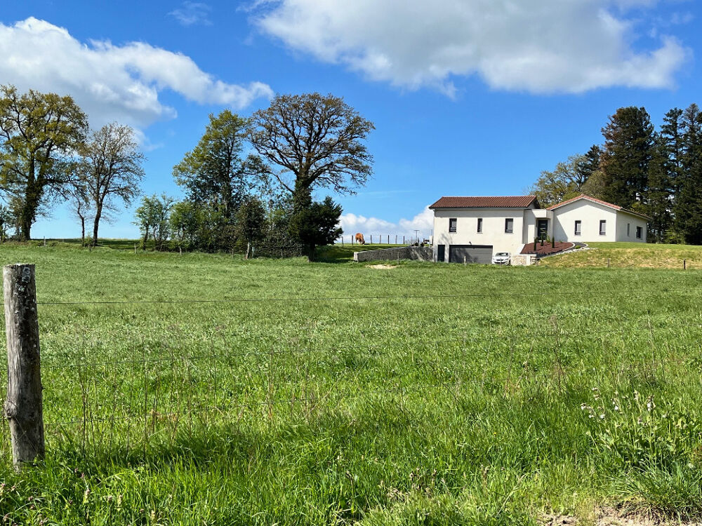 vente Terrain - 1700 m² Marcolès (15220)