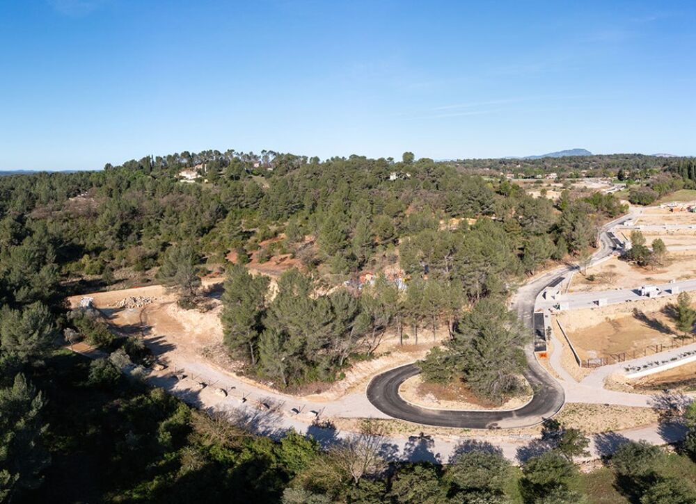 Maison Mila de 105 m² proposée ici sur 334 m² de terrain....
