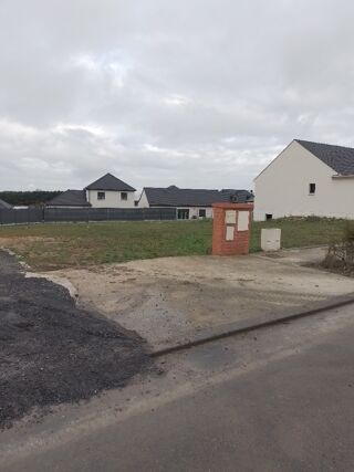  Terrain 718 m� Gauchy