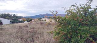  Terrain 1600 m� Les assions