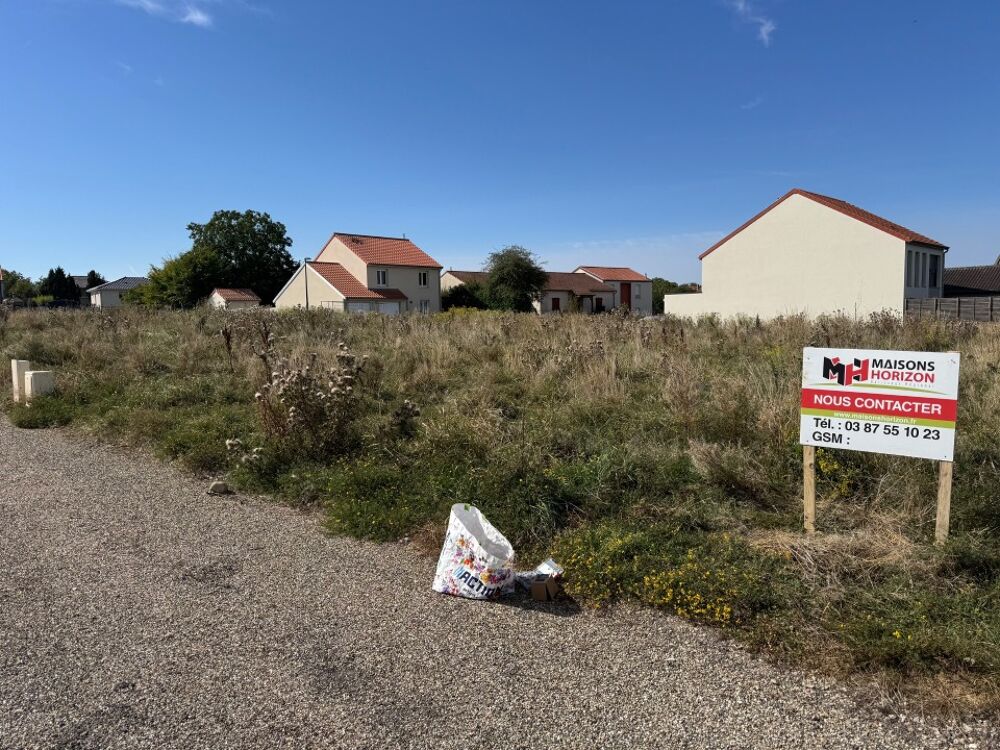 VENTE d'une maison T5 (89 m²) à Luttange Emplacement....