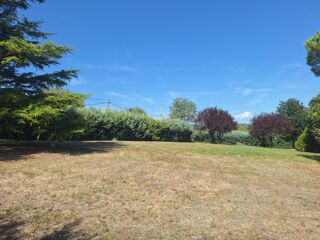  Terrain à vendre 895 m²