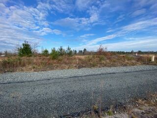  Terrain 390 m� Gastes