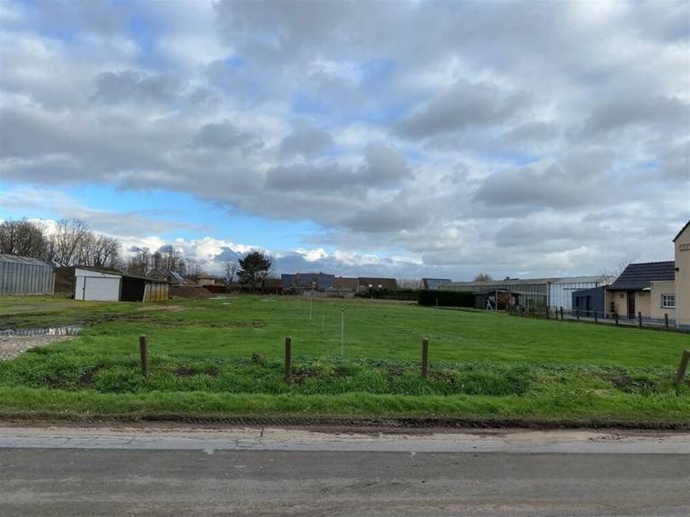 MAISON À CONSTRUIRE DE 140 M² IDÉALEMENT SITUÉE À VAUX-L....