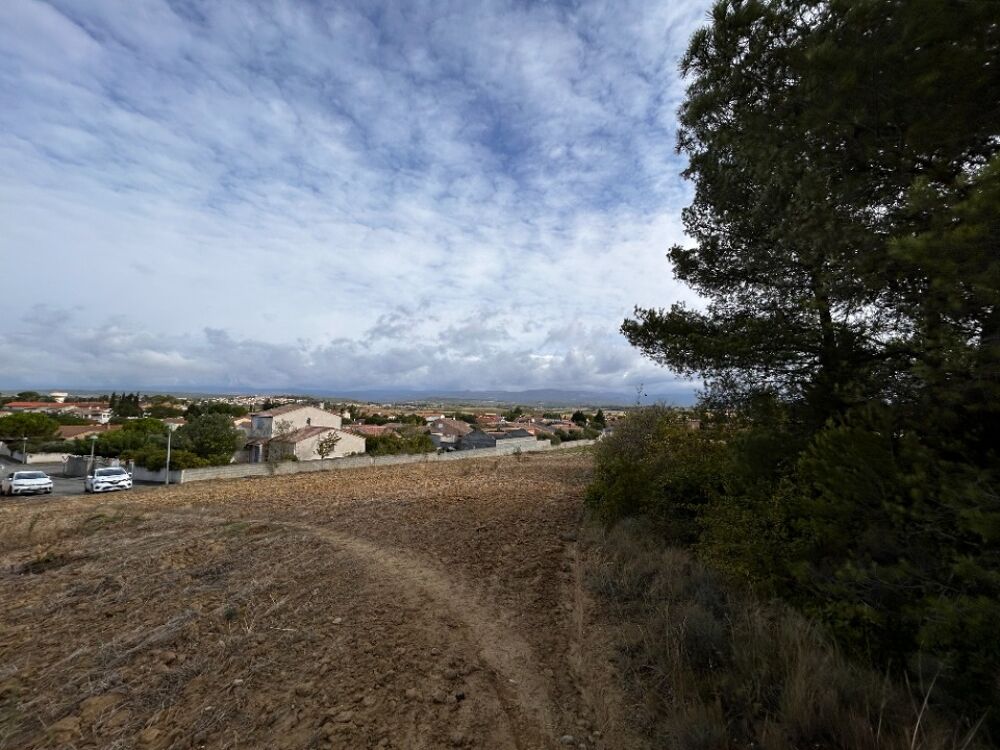 Découvrez les charmes de LA LIBECCIO. Cette belle maison....