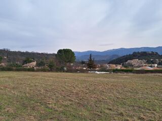  Terrain à vendre 676 m²