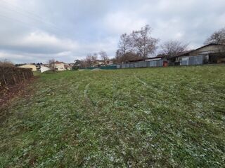  Terrain 825 m� Chazey-sur-ain