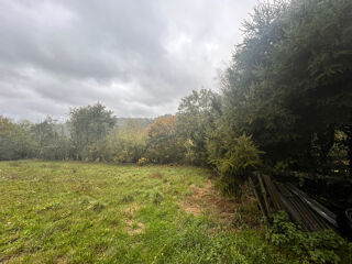  Terrain 3500 m� Sansac-de-marmiesse