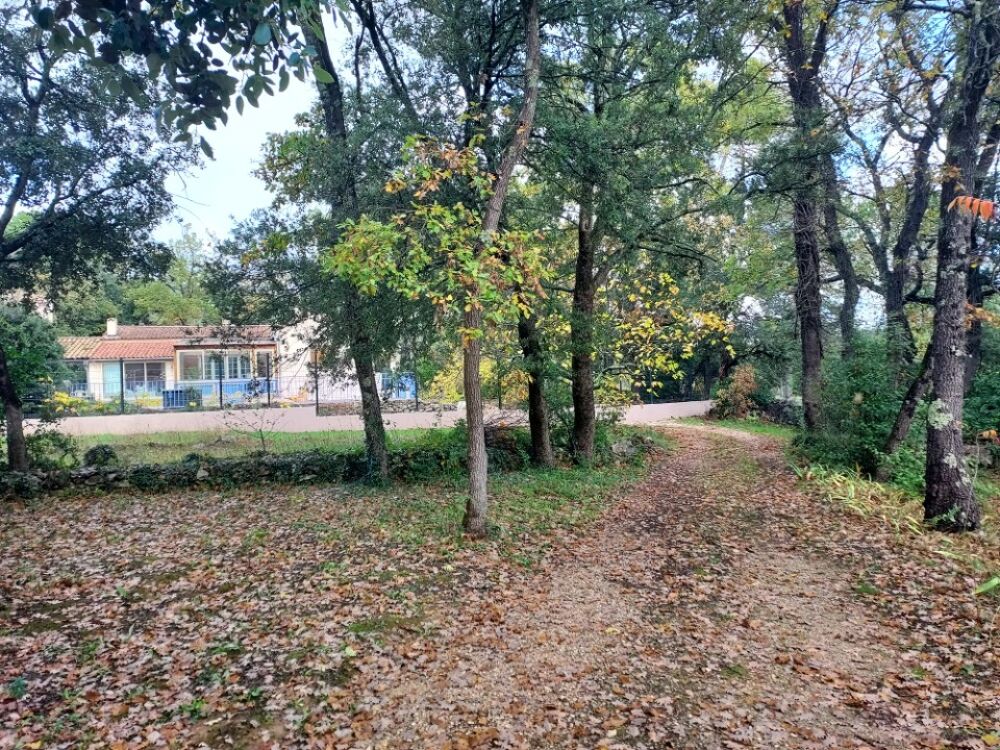 vente Terrain - 1000 m² Garéoult (83136)
