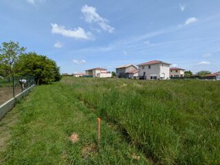 vente Terrain - 600 m² Dompierre-sur-Chalaronne (01400)