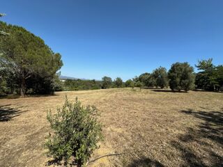  Terrain 402 m� Roquebrune-sur-argens