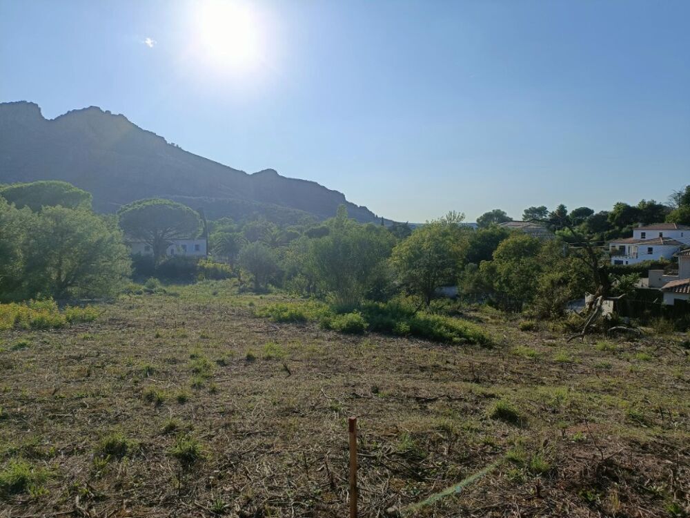 vente Terrain - 750 m² Roquebrune-sur-Argens (83520)