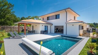  Maison 5 pi�ces 110 m� Castelnau-montratier