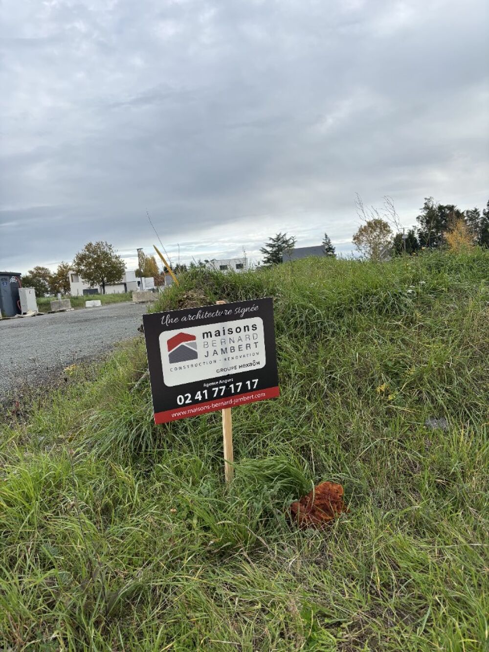 VENTE d'une maison F5 (106 m²) à Écouflant Proche d'....