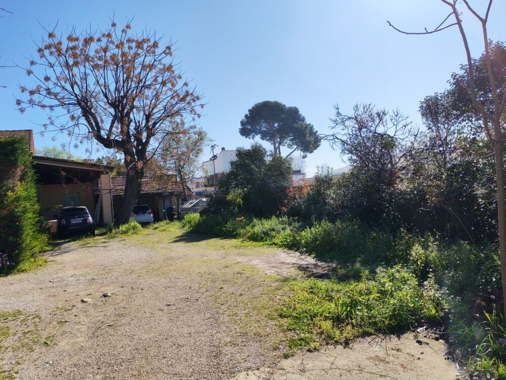 vente Terrain - 313 m² Toulon (83200)
