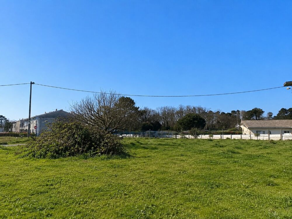 vente Terrain - 1300 m² Saint-Médard-en-Jalles (33160)