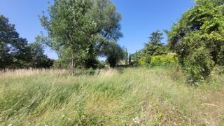  Terrain à vendre 745 m²