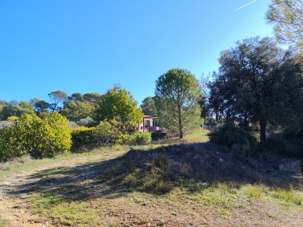 vente Terrain - 1150 m² Saint-Antonin-du-Var (83510)