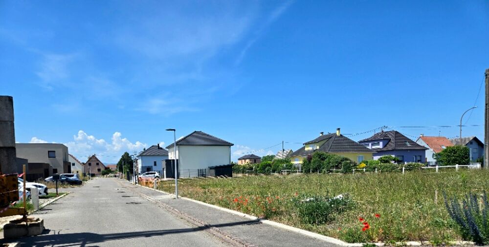 MAISON À CONSTRUIRE DE 70 M² IDÉALEMENT SITUÉE À DESSENH....