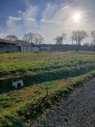  Terrain 476 m� Challans