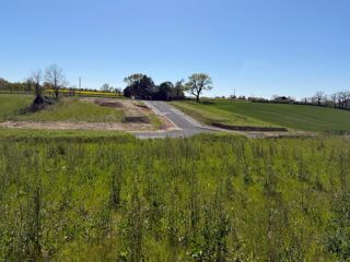  Maison 5 pi�ces 84 m� Montdragon