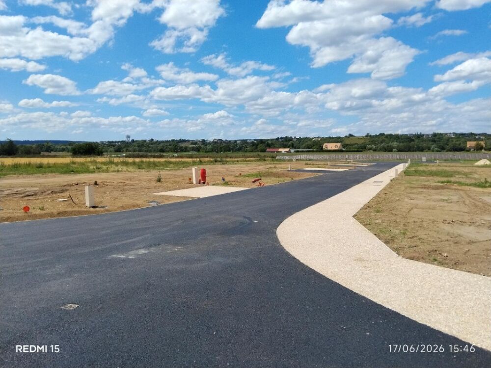 MAISON À CONSTRUIRE DE 99 M² IDÉALEMENT SITUÉE À MARTOT,....