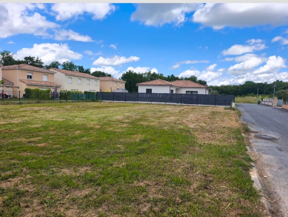 Le modèle ZEPHYR 87 m² est une maison aux lignes sobres ....