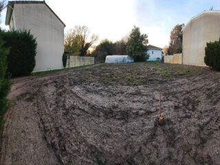  Terrain à vendre 574 m²